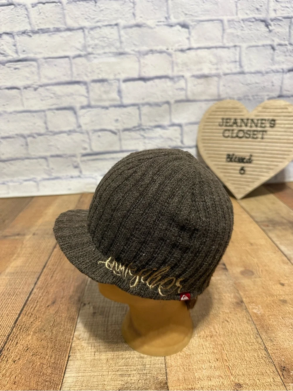 Quiksilver 0-3 Months Fits Much Larger Knitted Beanie Cap Brown & Grey W/Brim Pr